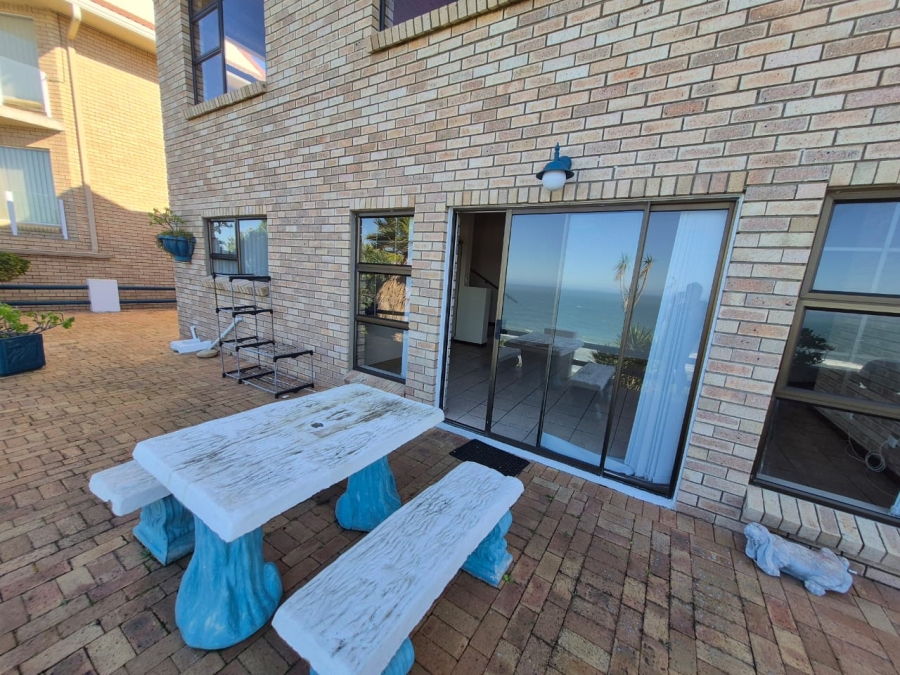 4 Bedroom Property for Sale in Dana Bay Western Cape